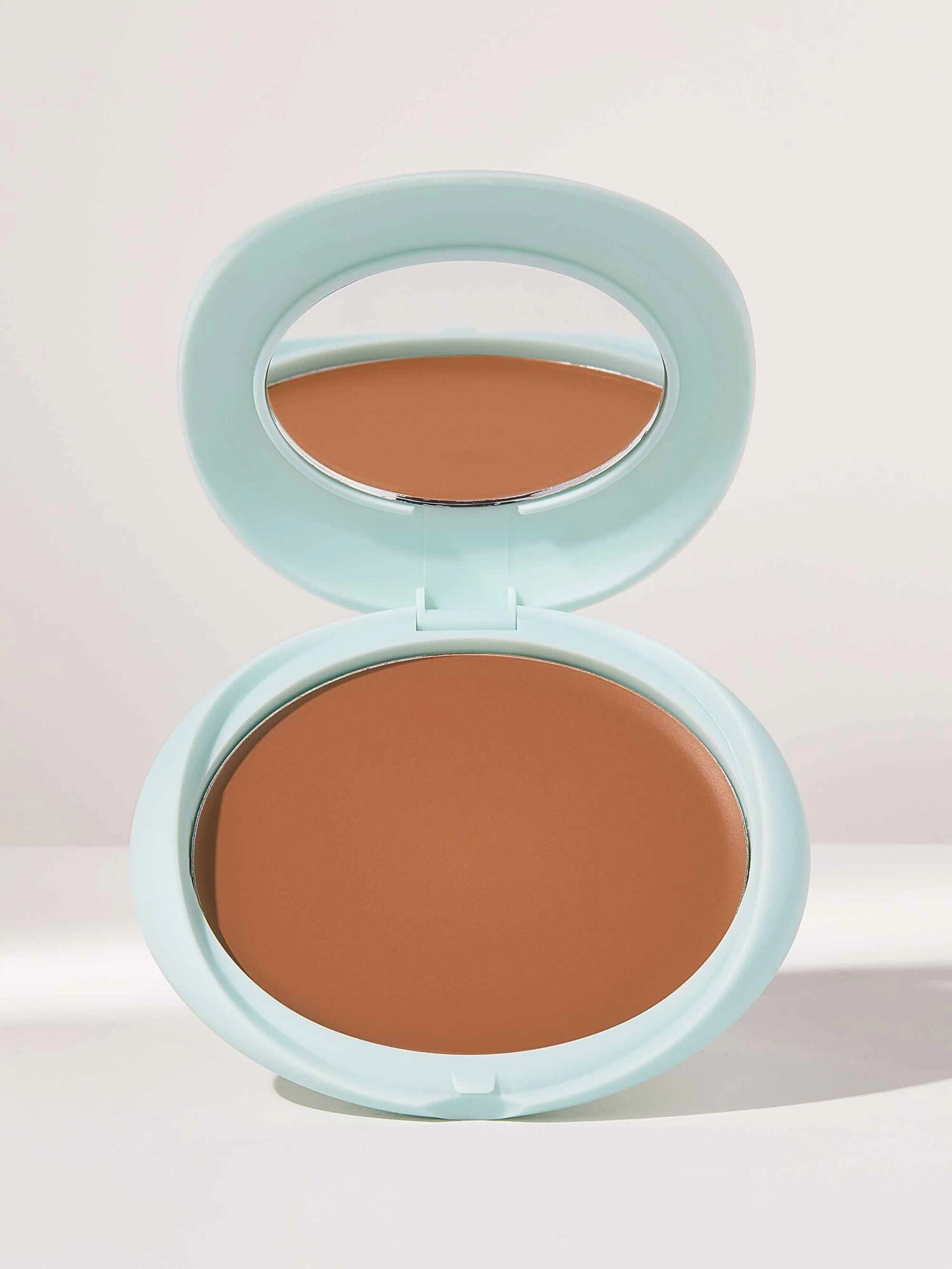 Breezy Cream Bronzer 3 Breezy Cream Bronzer