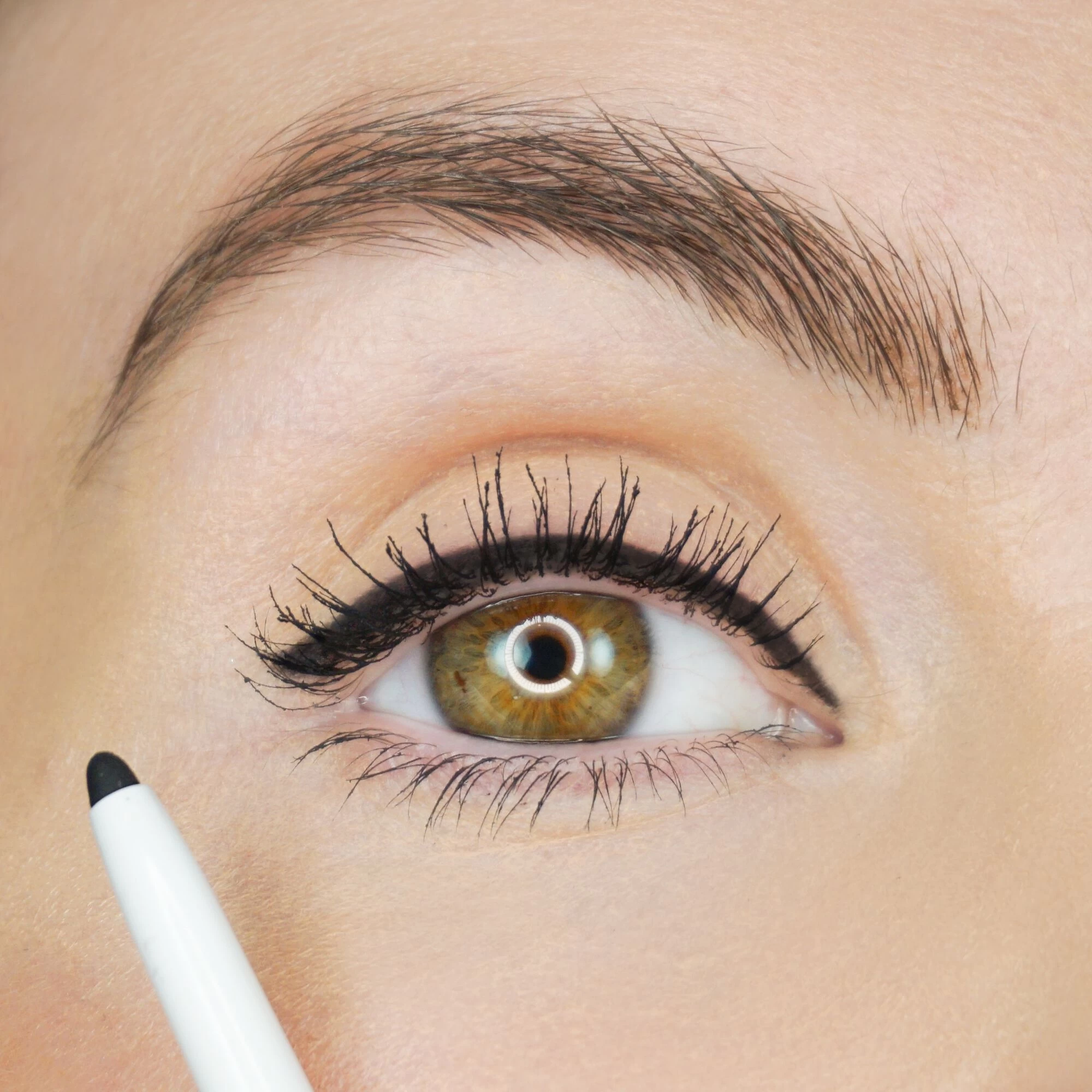 Surfer Curl™ Waterproof Gel Liner 5 Surfer Curl™ Waterproof Gel Liner - Image 3