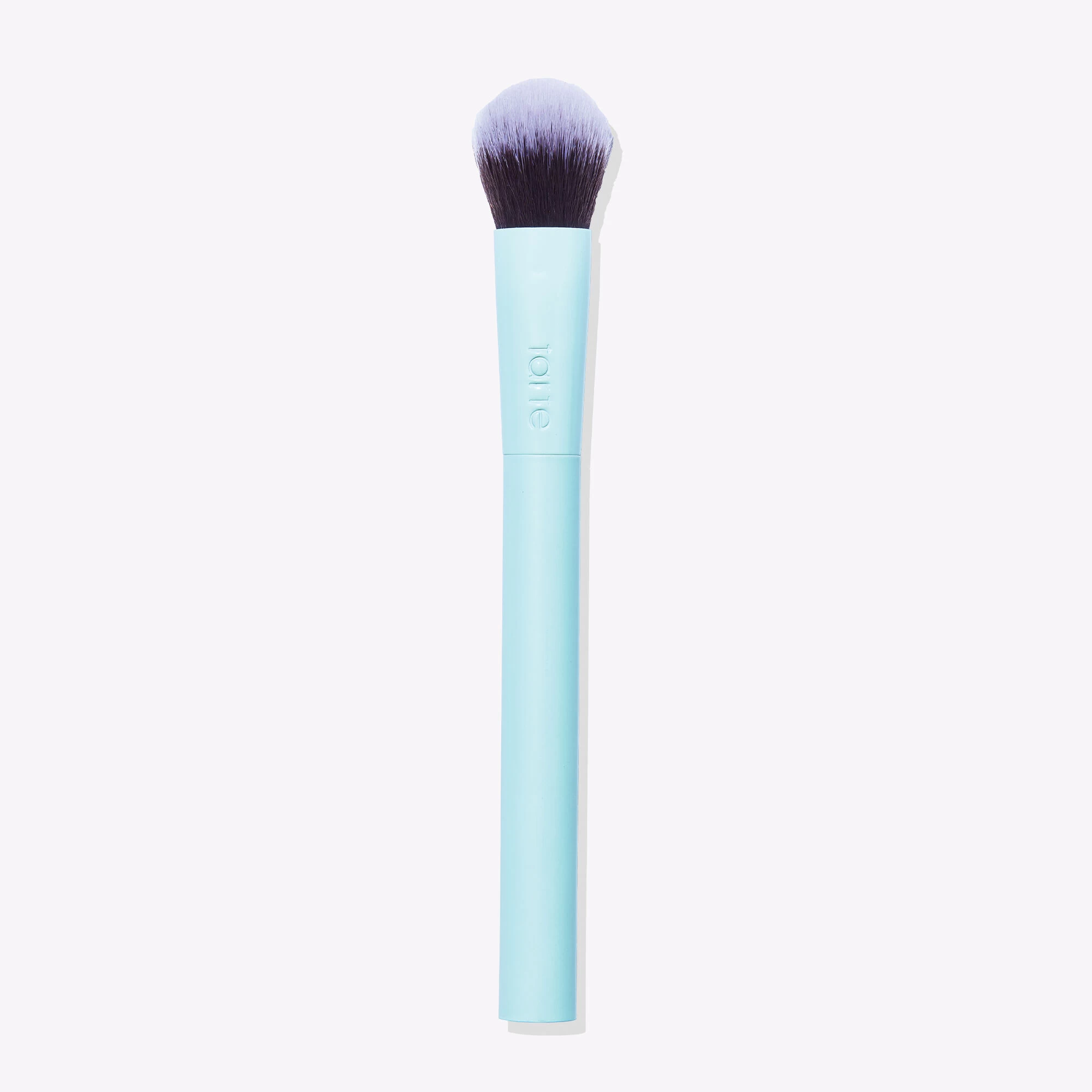 Hydrocealer™ Concealer Brush 3 Hydrocealer™ Concealer Brush