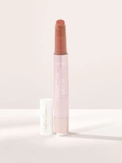 Maracuja Juicy Lip Balm In Daryl-Ann