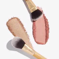 Double-ended Cheek Brush 10 Double-ended Cheek Brush -tarte sale shop 2400 double ended cheek brush ALT 4