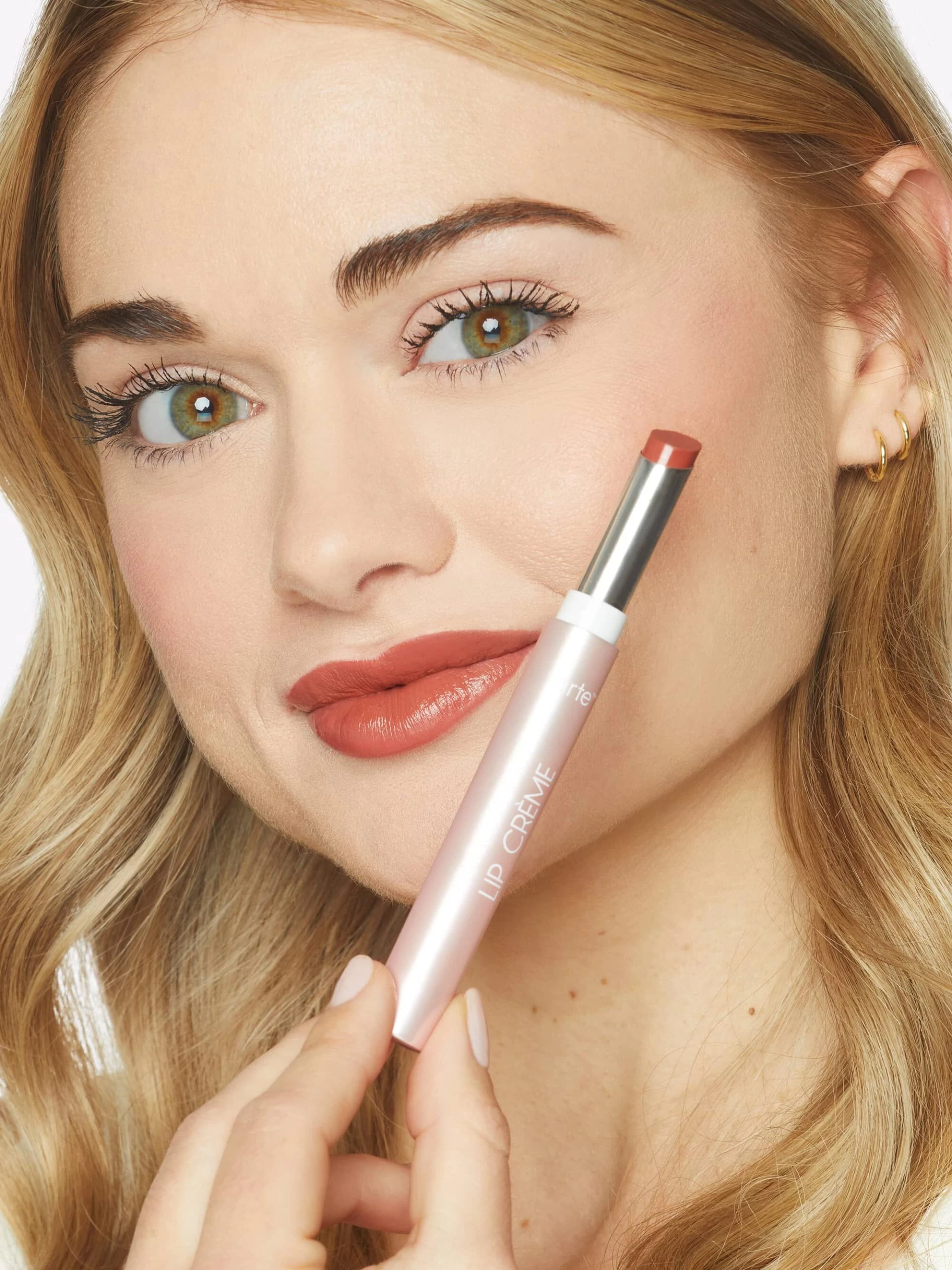 Maracuja Juicy Lip Crème In Daryl-Ann 5 Maracuja Juicy Lip Crème In Daryl-Ann - Image 3