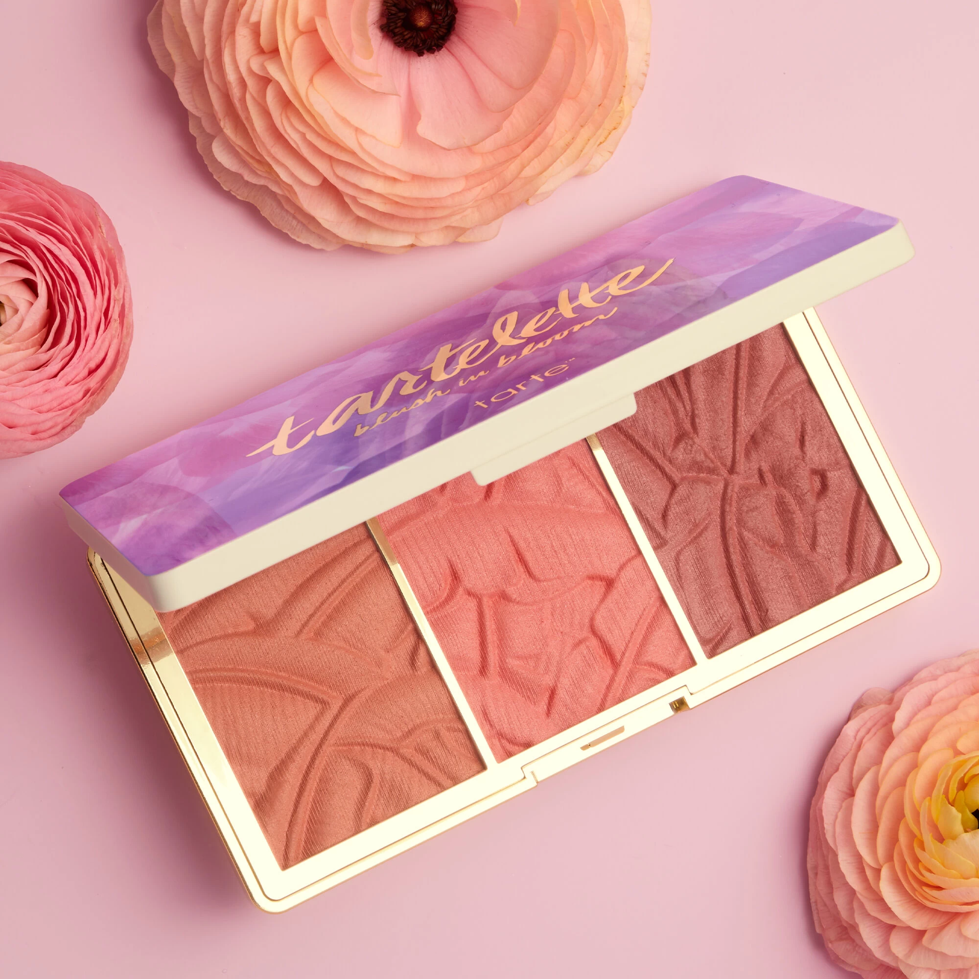 Tartelette™ Blush In Bloom Amazonian Clay Cheek Palette 6 Tartelette™ Blush In Bloom Amazonian Clay Cheek Palette - Image 4