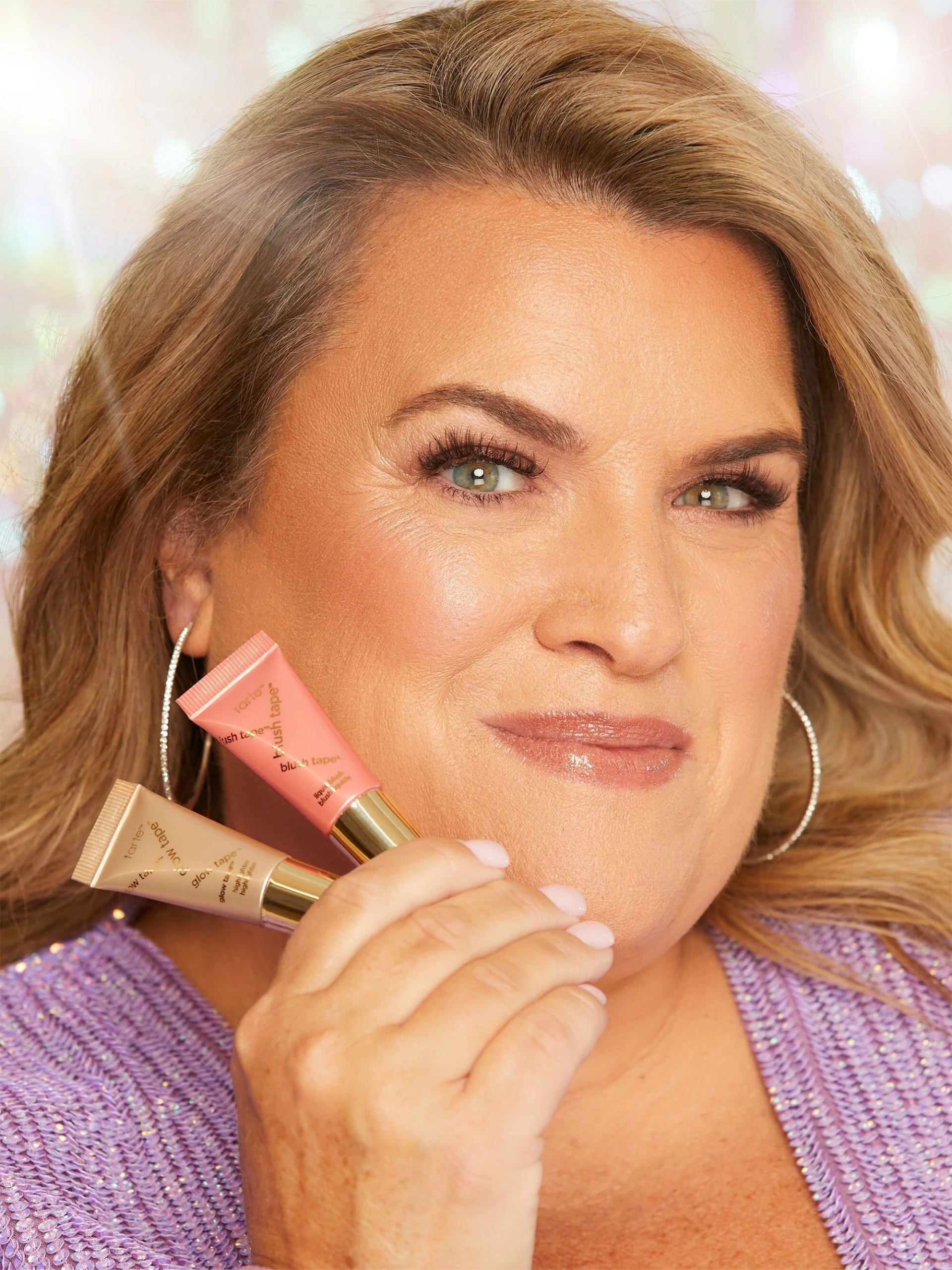 Mistletoe Glow Blush Tape™ & Glow Tape™ Set 5 Mistletoe Glow Blush Tape™ & Glow Tape™ Set - Image 3